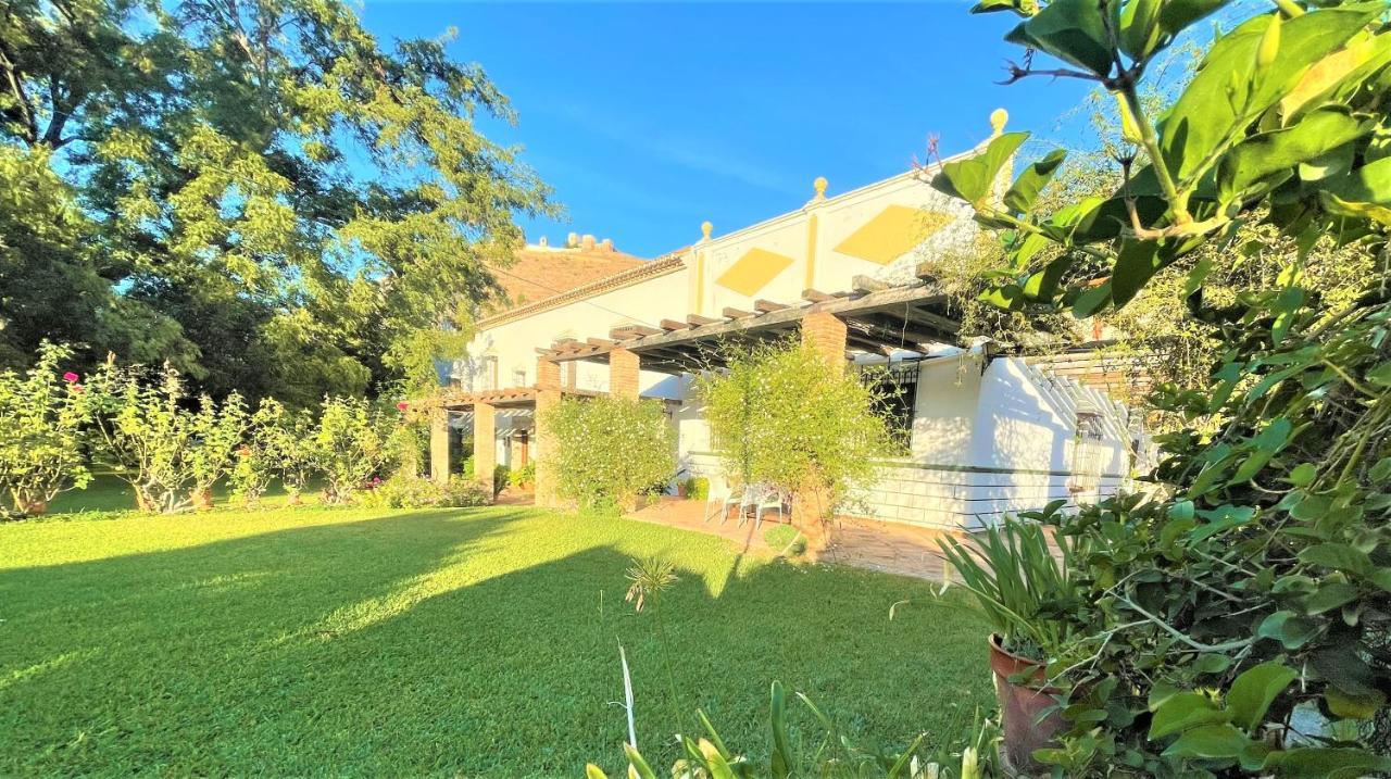 Casa Santa Catalina Villa อะโลรา ภายนอก รูปภาพ